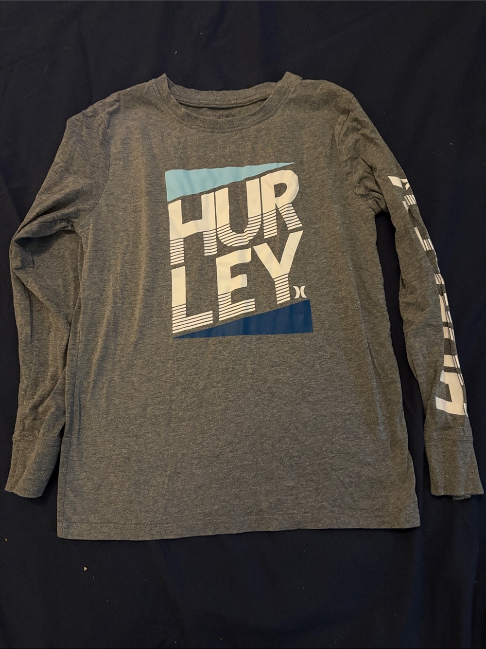 Hurley Gray Long-Sleeve Logo Tee with Blue Accents